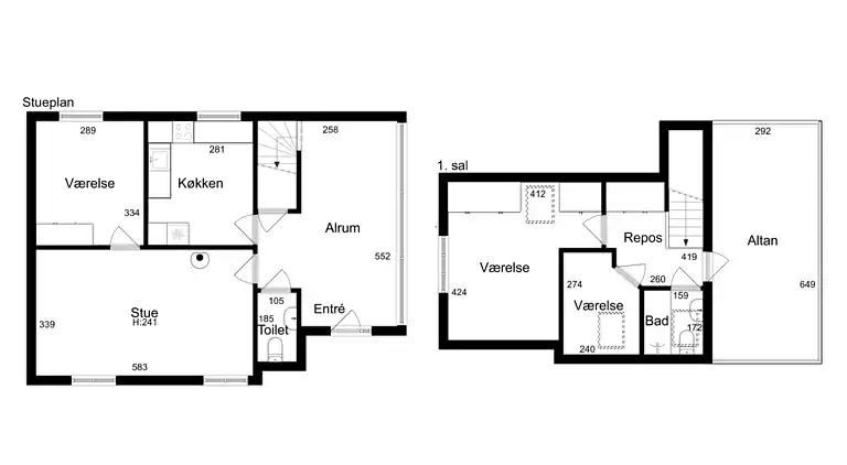 Centraltbeliggende byhus med havn- og havudsigt.
