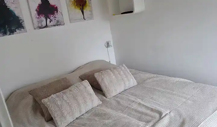 Schönes neues Ferienhaus mit aussen whirlpool