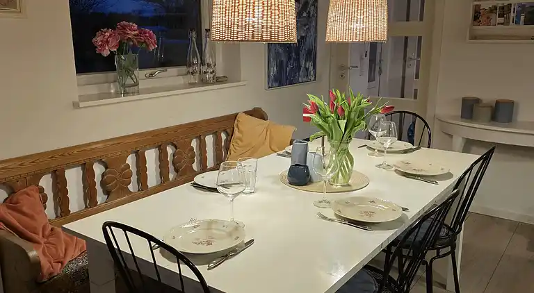 Schönes neues Ferienhaus mit aussen whirlpool