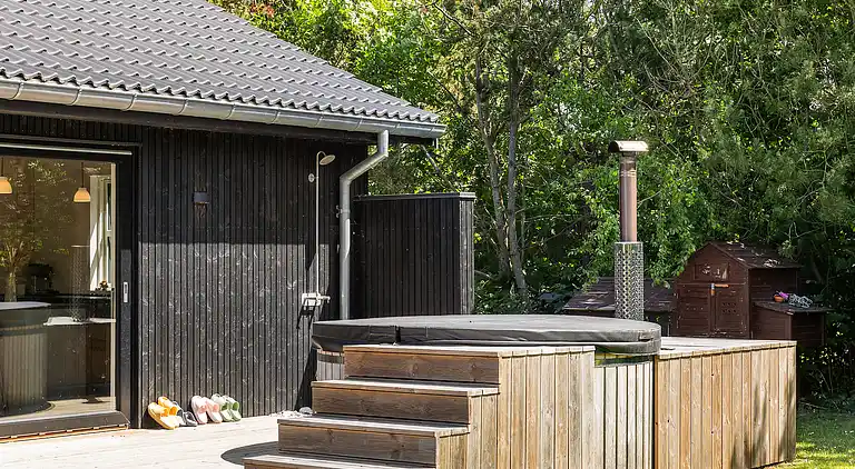 Neues, modernes Ferienhaus mit Hot Tub