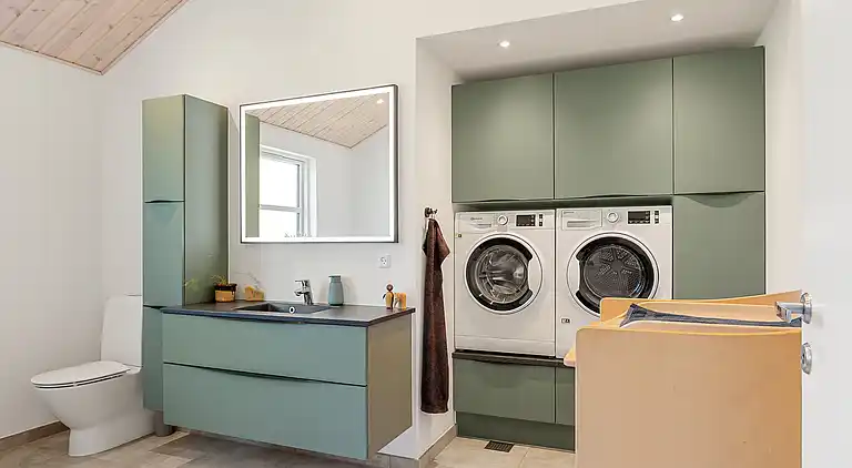 Neues, modernes Ferienhaus mit Hot Tub