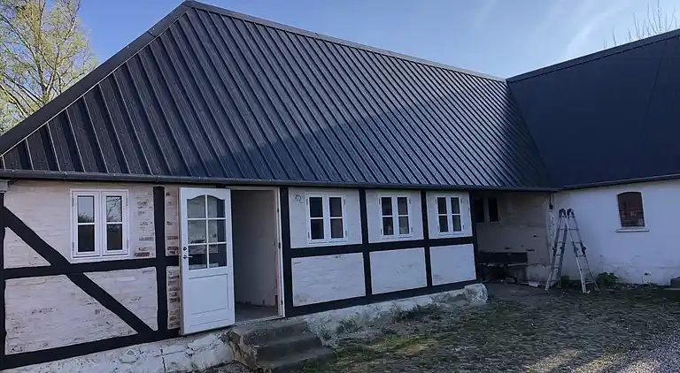 Ruhiges Landhaus mit schönem Wasserblick