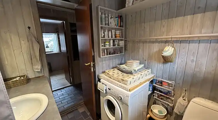 Skønt sommerhus med anneks og gode faciliteter