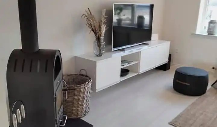 Unik villa med havneudsigt