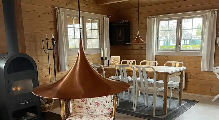 Charmantes Blockhaus mit Sauna nahe Strand