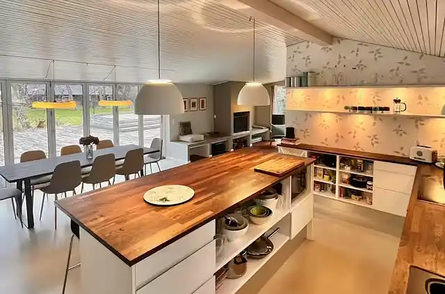 Familievenligt sommerhus tæt på strand