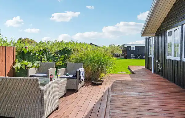 Sommerhus inklusiv aktivieter, samt tæt på fjord.