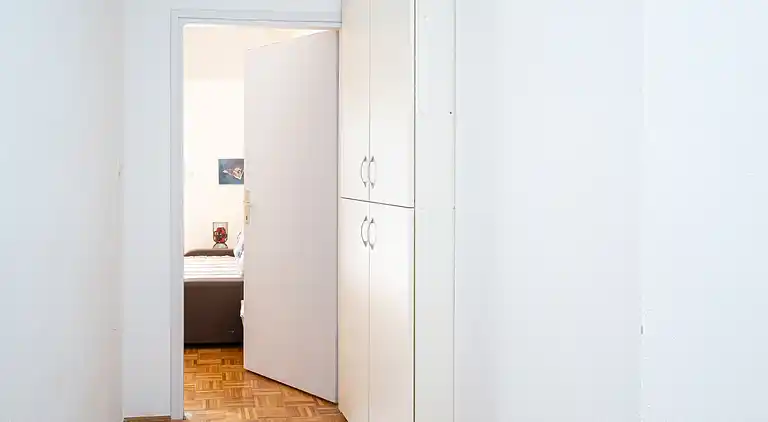 1-Zimmer-Ferienwohnung mit Terrasse und Meerblick Sukosan,