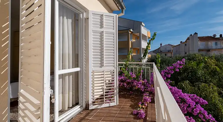 1-Zimmer-Ferienwohnung mit Terrasse und Meerblick Sukosan,