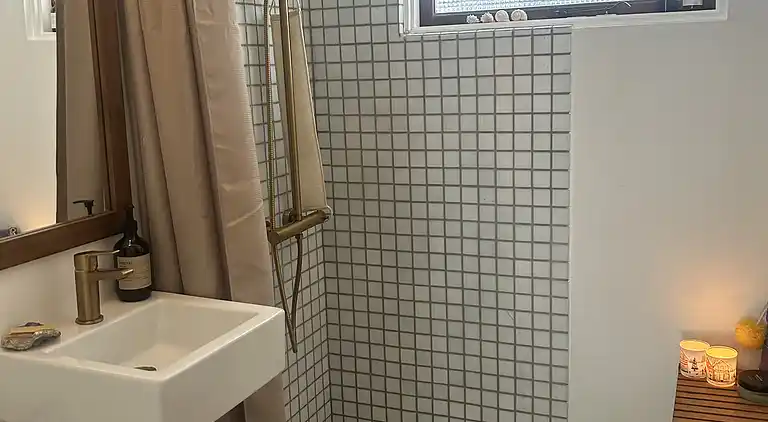 Hyggeligt sommerhus med plads til leg for alle 