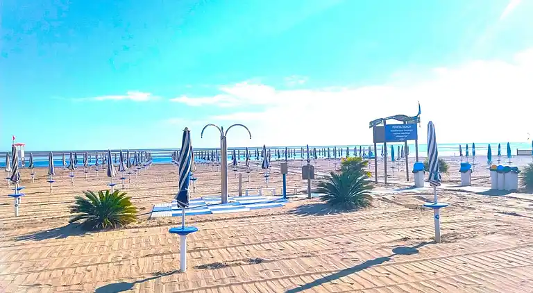 Lovely private garden apartment for four in Grado