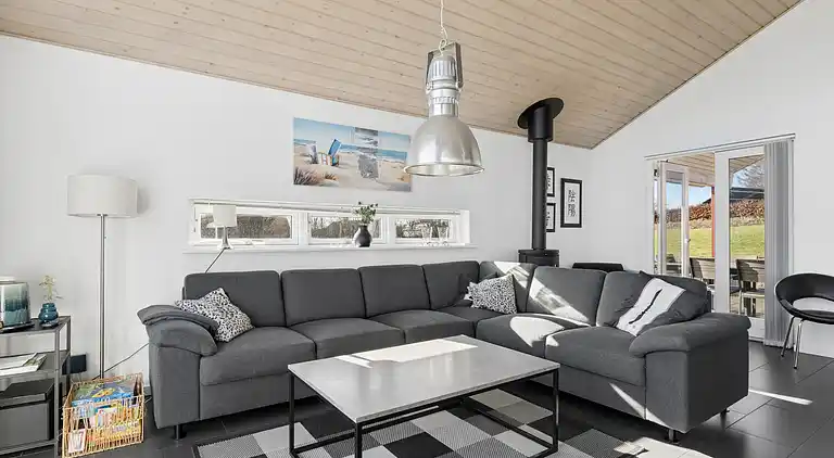 Vue sur la mer, spa et place pour la famille