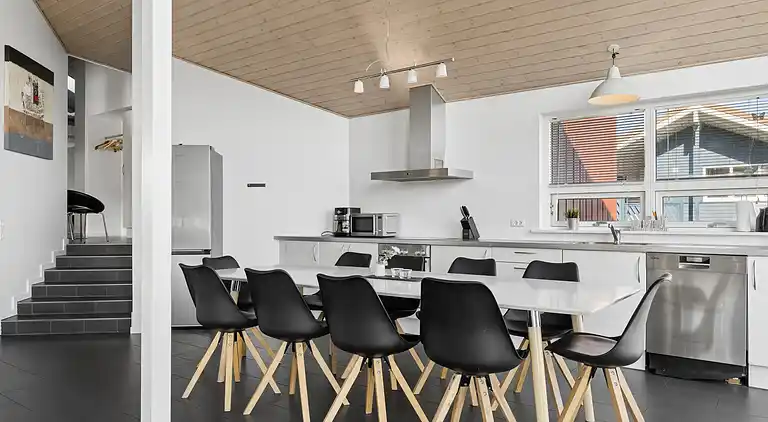 Vue sur la mer, spa et place pour la famille