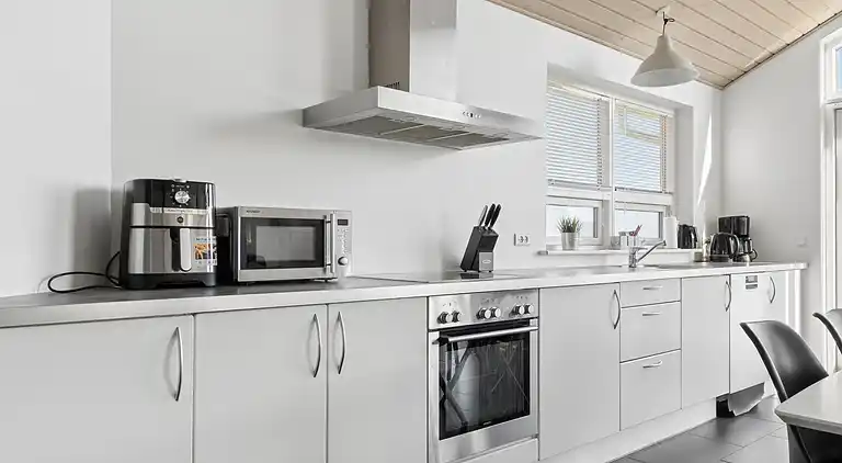 Vue sur la mer, spa et place pour la famille