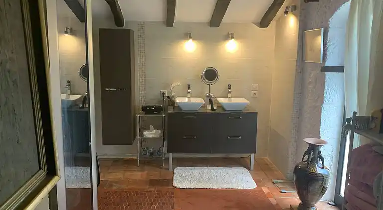 Stunning 18th Century Country House