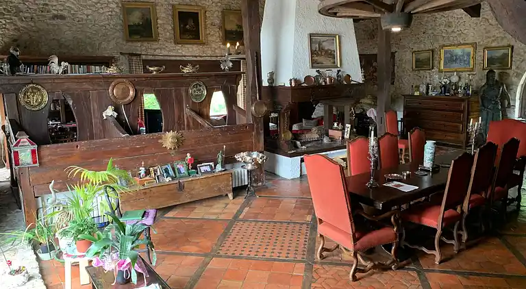 Stunning 18th Century Country House