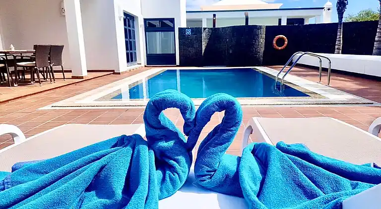 Villas Mamma Mia Una piscina climatizada privada