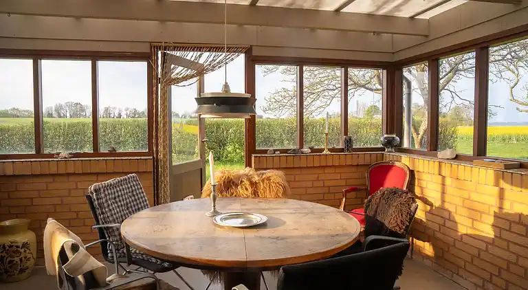 Renoviertes Landhaus 50 m vom Wasser