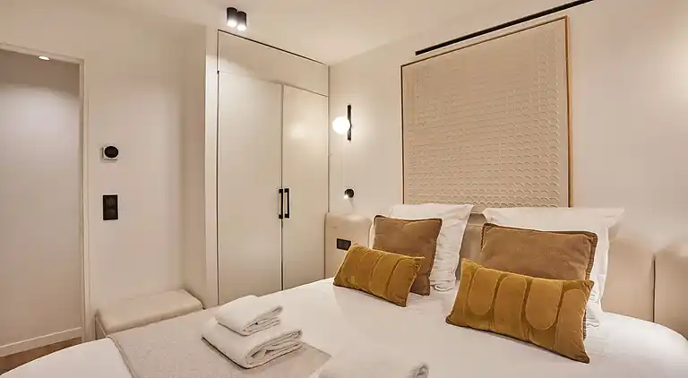 Apartment in Porte-Saint-Denis