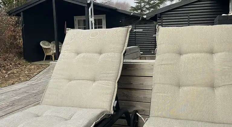 Ruhe, Natur, Schutz und Blick über den Fjord