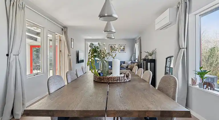 Dejligt sommerhus med super beliggenhed