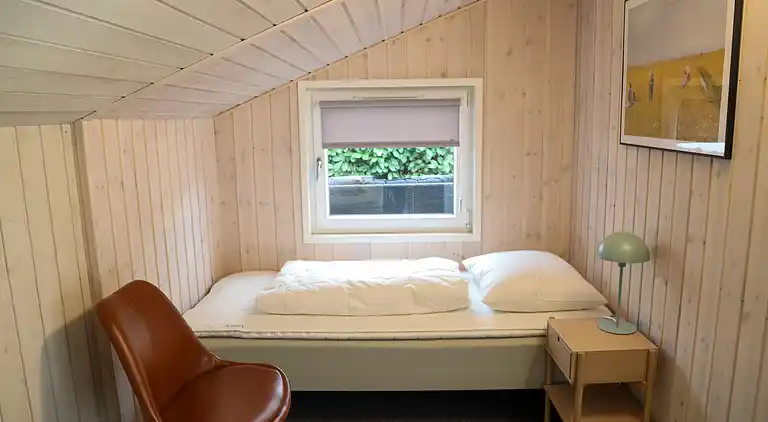 Strandhus til 9 personer – 400 m til stranden