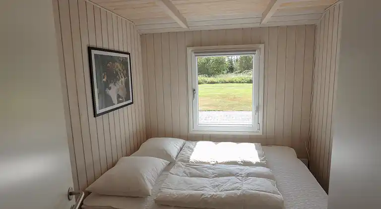 Strandhus til 9 personer – 400 m til stranden