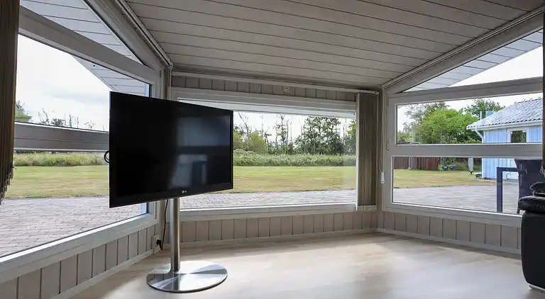 Strandhus til 9 personer – 400 m til stranden