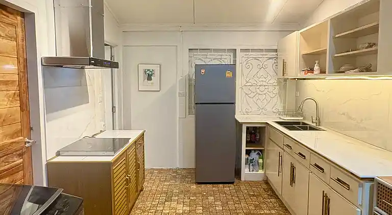 3BR Family Villa - 1 km to Chalong Pier with WiFi