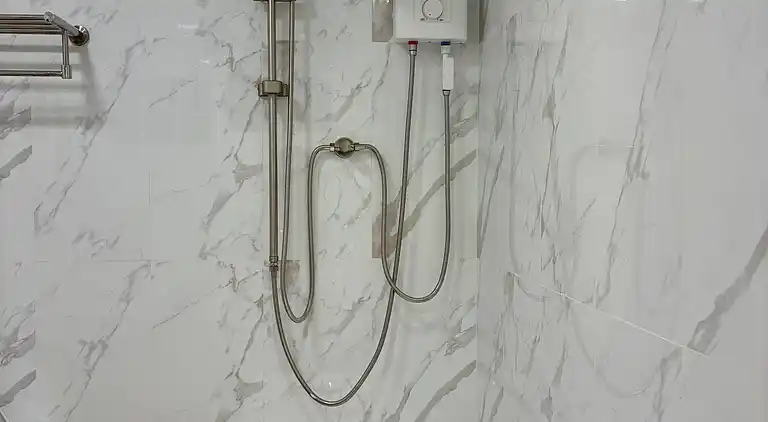 3BR Family Villa - 1 km to Chalong Pier with WiFi