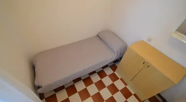 Comfy flat with garden and pool