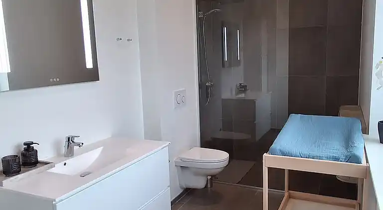 Ferieidyll med natur og byliv rett i nærheten