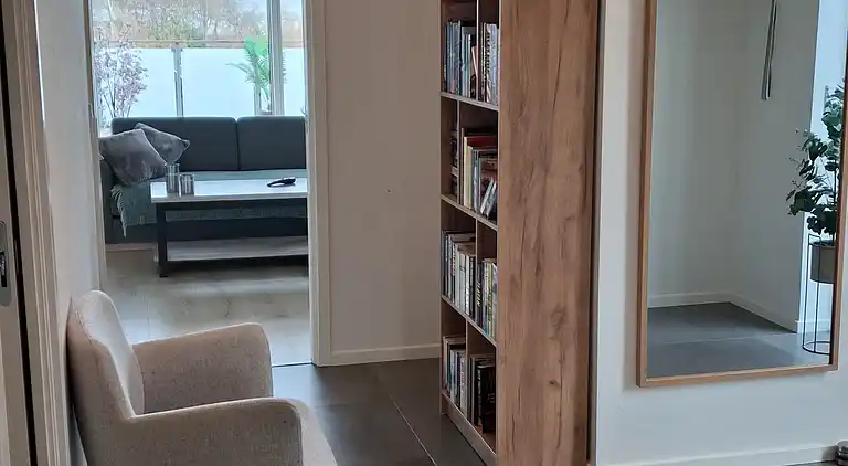 Ferieidyll med natur og byliv rett i nærheten