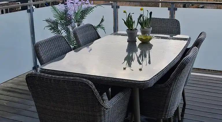 Ferieidyll med natur og byliv rett i nærheten