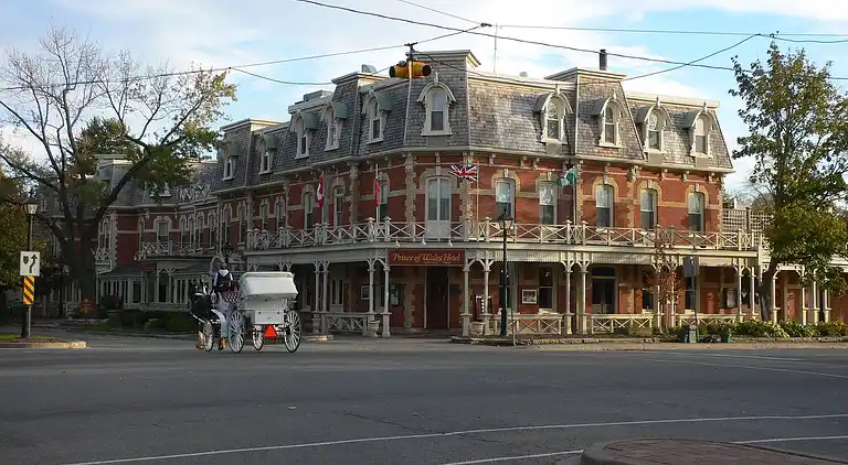 Doctor's Lounge — Ein Haus für Führungskräfte in Niagara