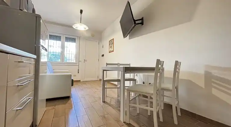 Cozy apartment with garden and pool