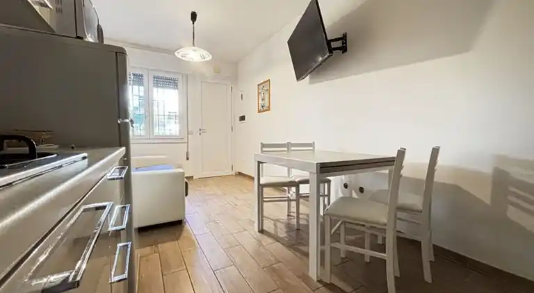 Cozy apartment with garden and pool