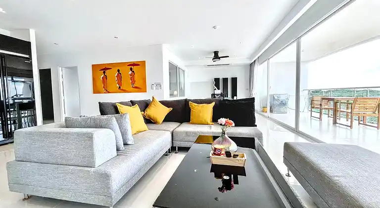 A26 – 2-Zimmer-Apartment mit Service, atemberaubender