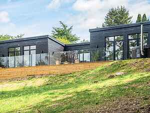 Geräumiges Ferienhaus in Ebeltoft mit Spa