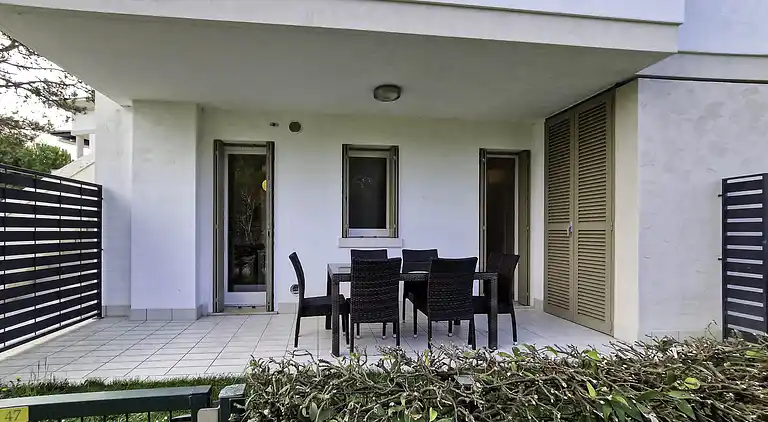 Schöne Wohnung mit Blick auf den Pool in Bibione