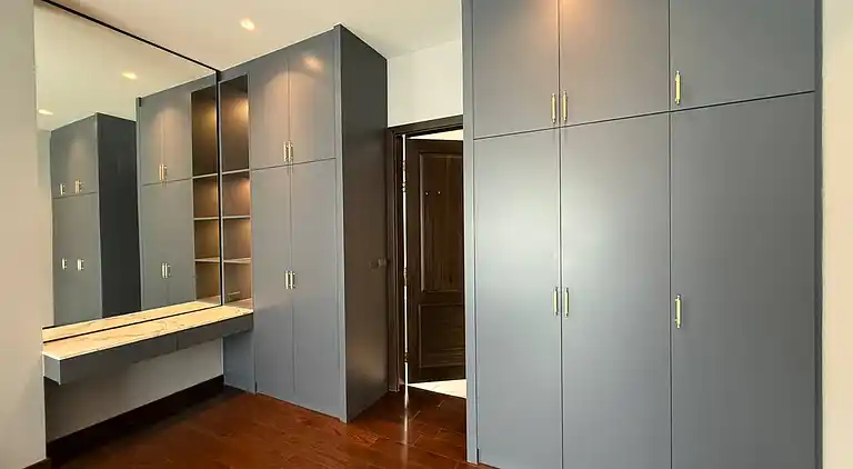 House near Suvarnabhumi Airport