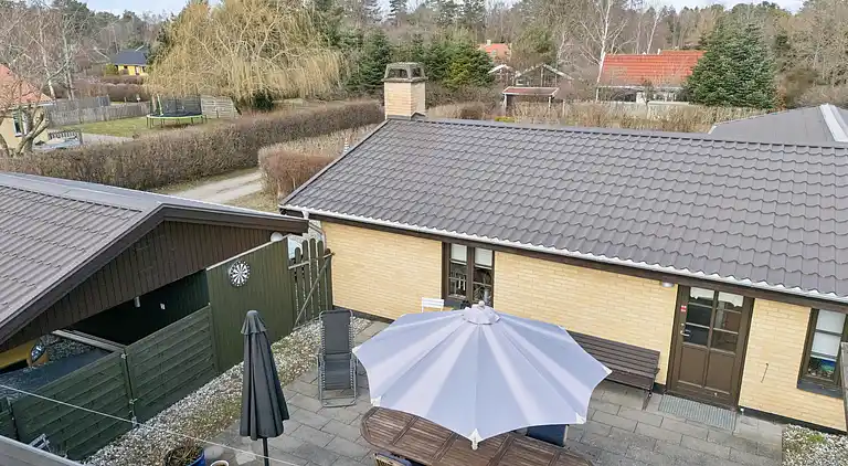 Dejligt sommerhus tæt på sandstrand