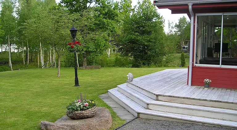 Hyggeligt feriehus med søudsigt!