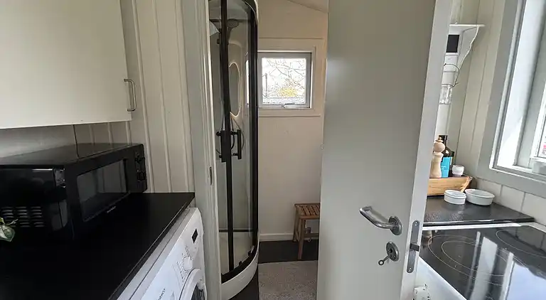 Sommerhusidyl med udesauna og vildmarksbad