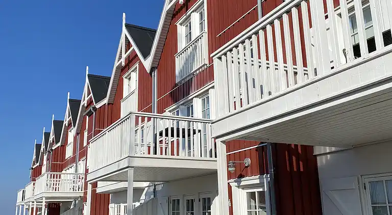 Sommerhus ved hav og børnevenlig strand