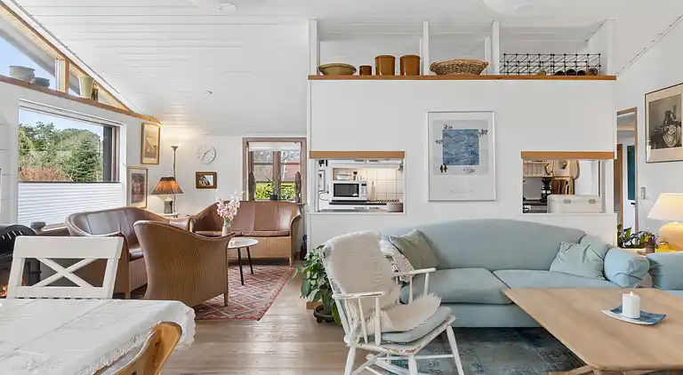 Dejligt sommerhus tæt på sandstrand