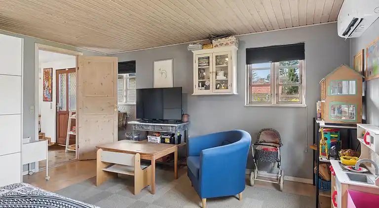 Dejligt sommerhus tæt på sandstrand