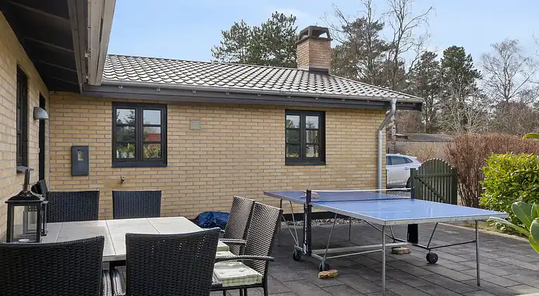 Dejligt sommerhus tæt på sandstrand
