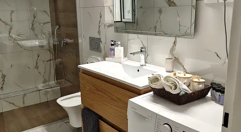 Marousi Serene Suite