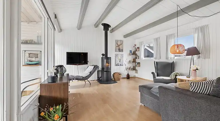 Dejligt feriehus tæt på vand og skøn natur